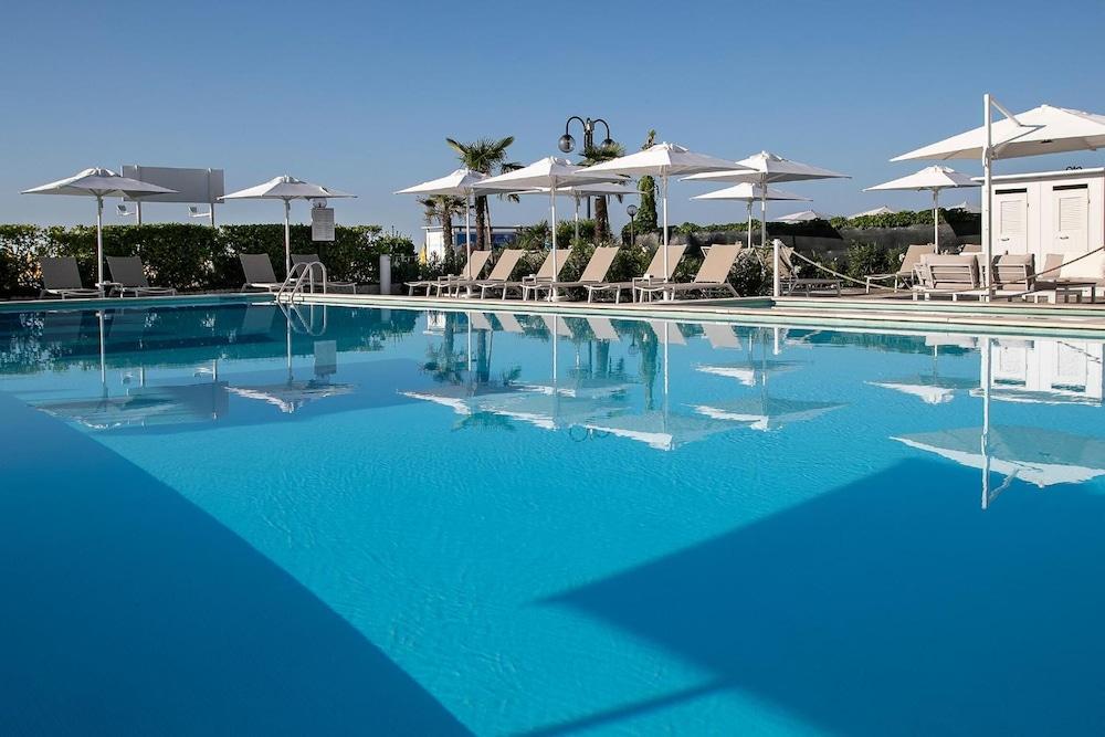 Hotel Imperial Palace Lido di Jesolo Kültér fotó