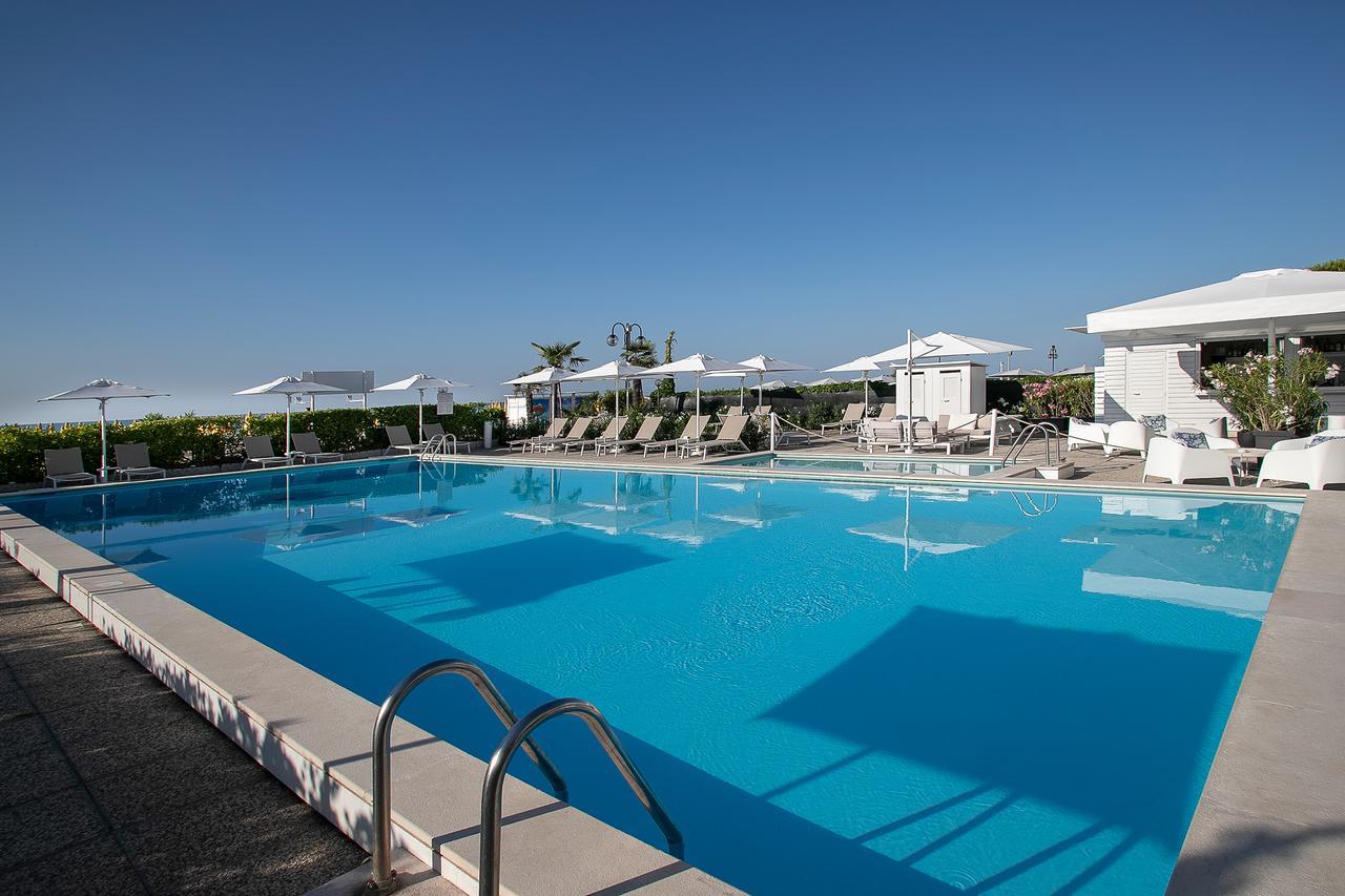 Hotel Imperial Palace Lido di Jesolo Kültér fotó